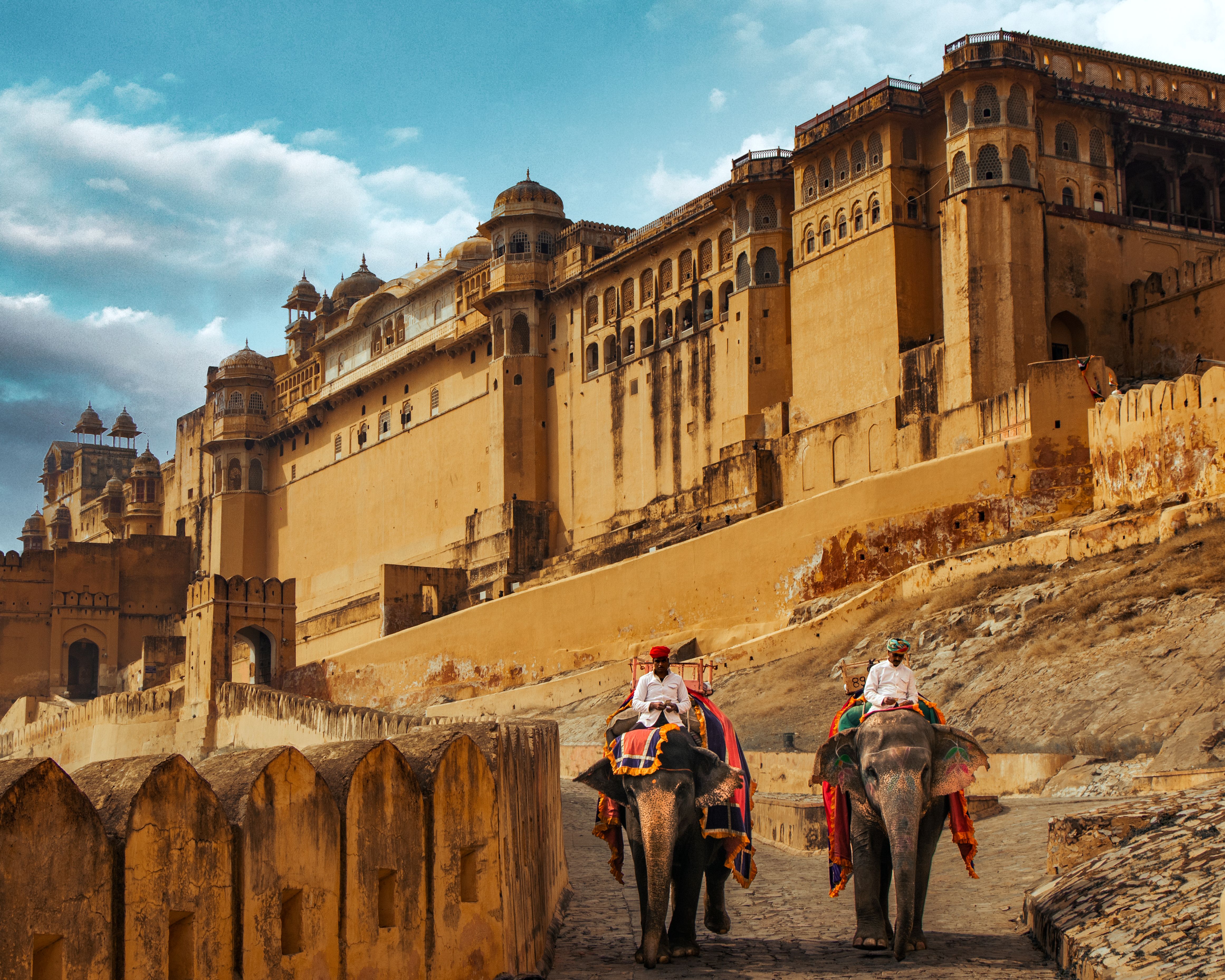 The ramparts and domes of Amber Fort above Jaipur, Rajasthan